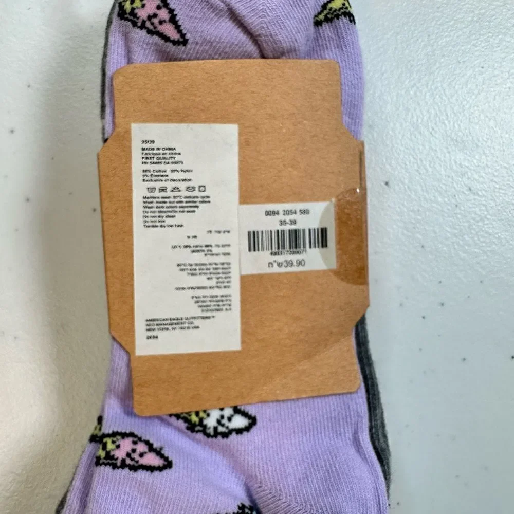NWT American Eagle Kids Girls Summer White Floral PleateD Sleeveless Top & Socks